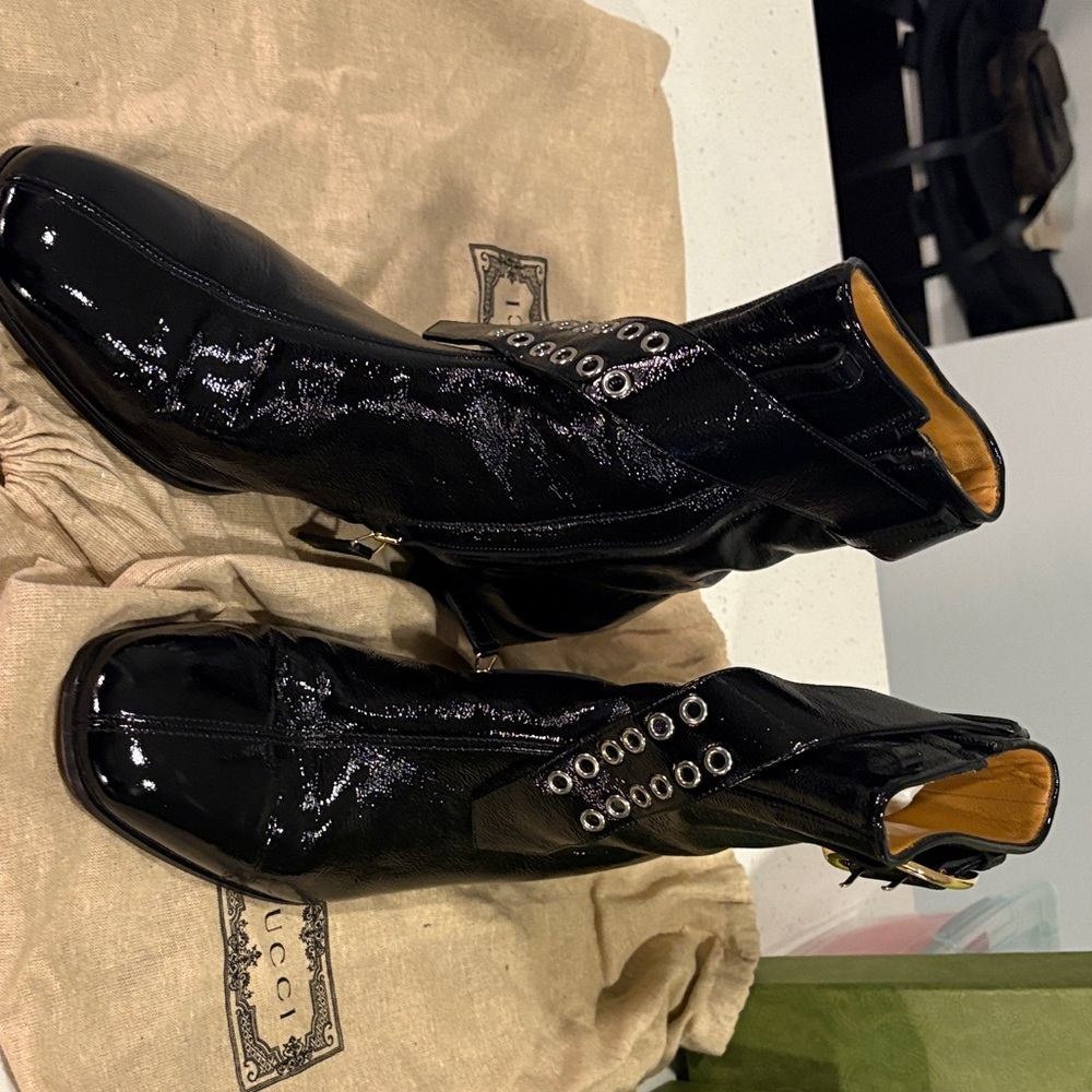 Gucci Mens Patent Leather Boots - Picture 11 of 11